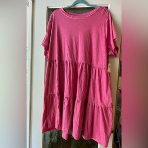 Old Navy ruffled dress. 100% cotton. Knee length with pockets. New with tags.
